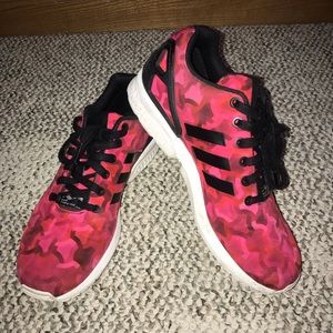 Running Tennis Shoes